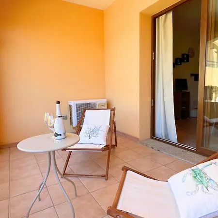 Relax - 5 Min Dal Mare Apartamento